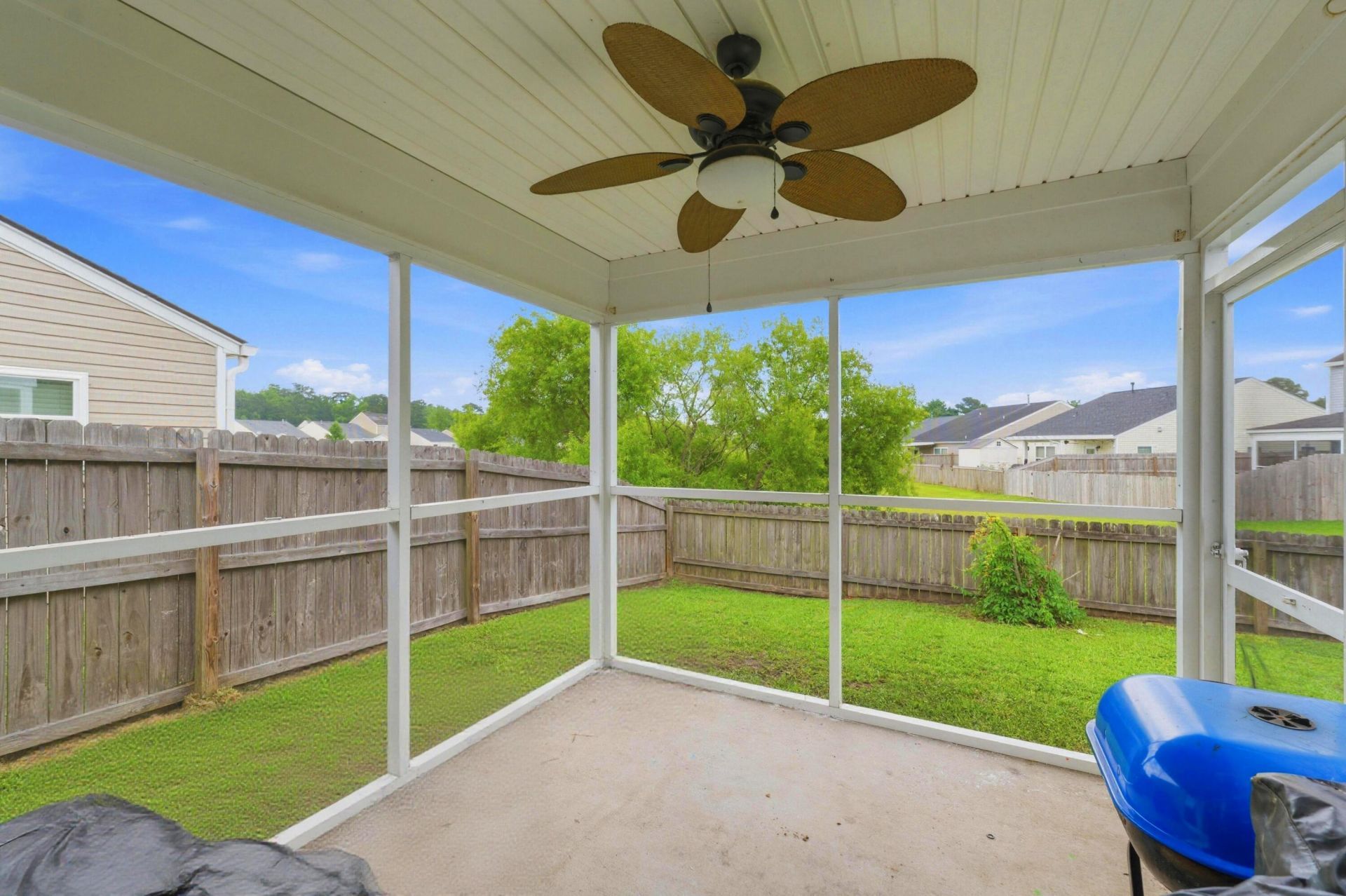 153 Tyger Street Photo 23