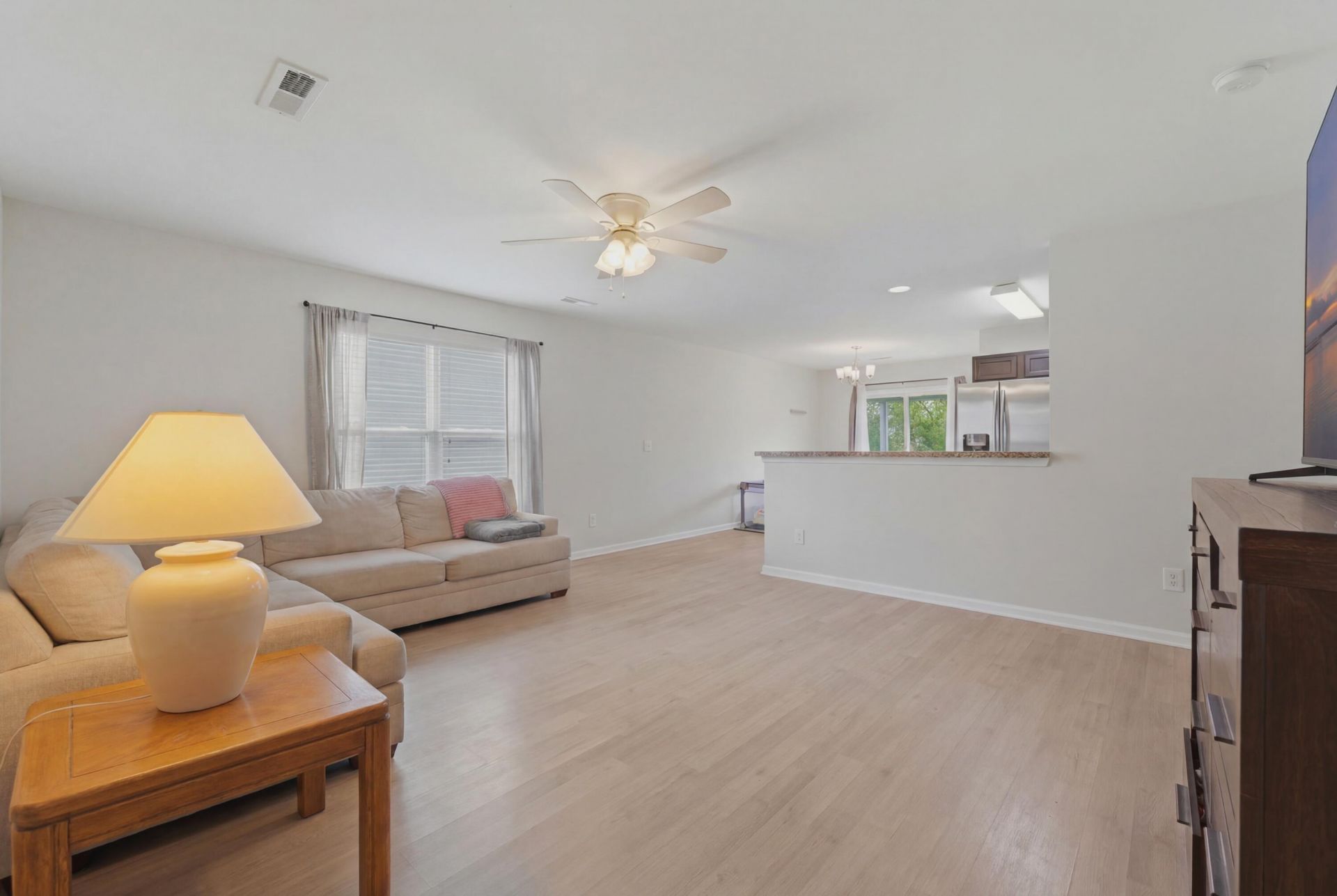 153 Tyger Street Photo 8