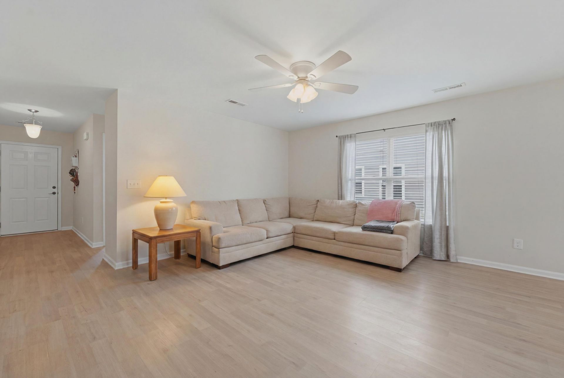 153 Tyger Street Photo 9