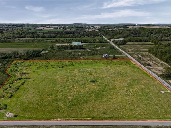 7900 Olmstead Road , Bloomfield, NY 14469