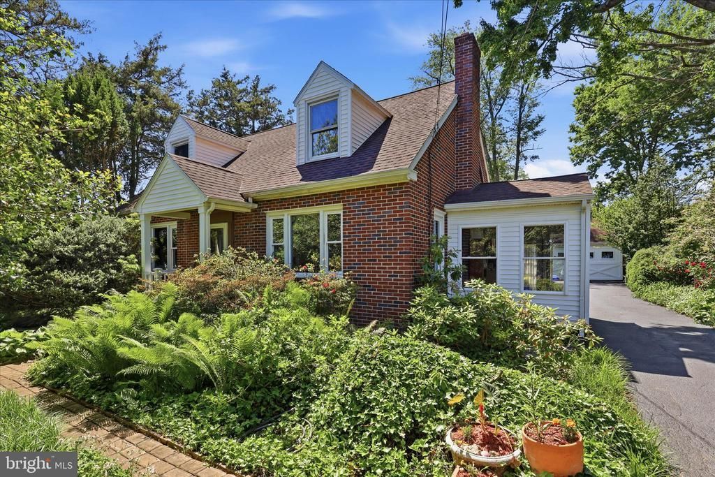 381 BARBARA , MILLERSVILLE, PA 17551