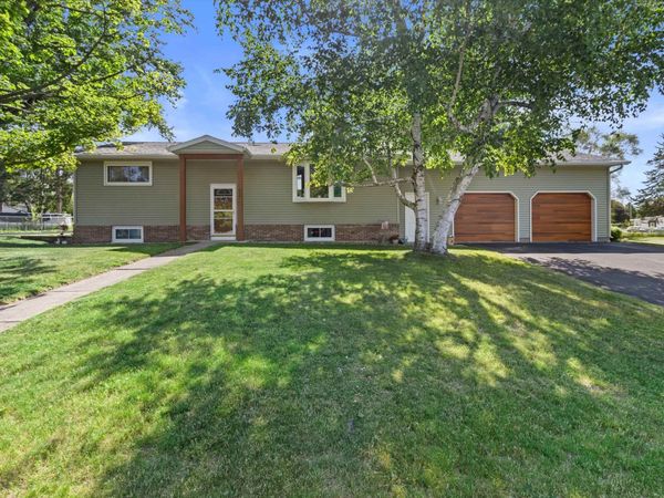 839 Suellen Lane, Portage, WI 53901