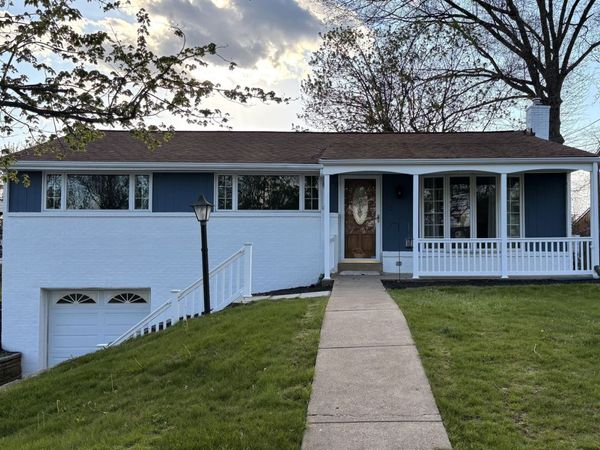 5384 Hacienda Drive , Pittsburgh, PA 15236