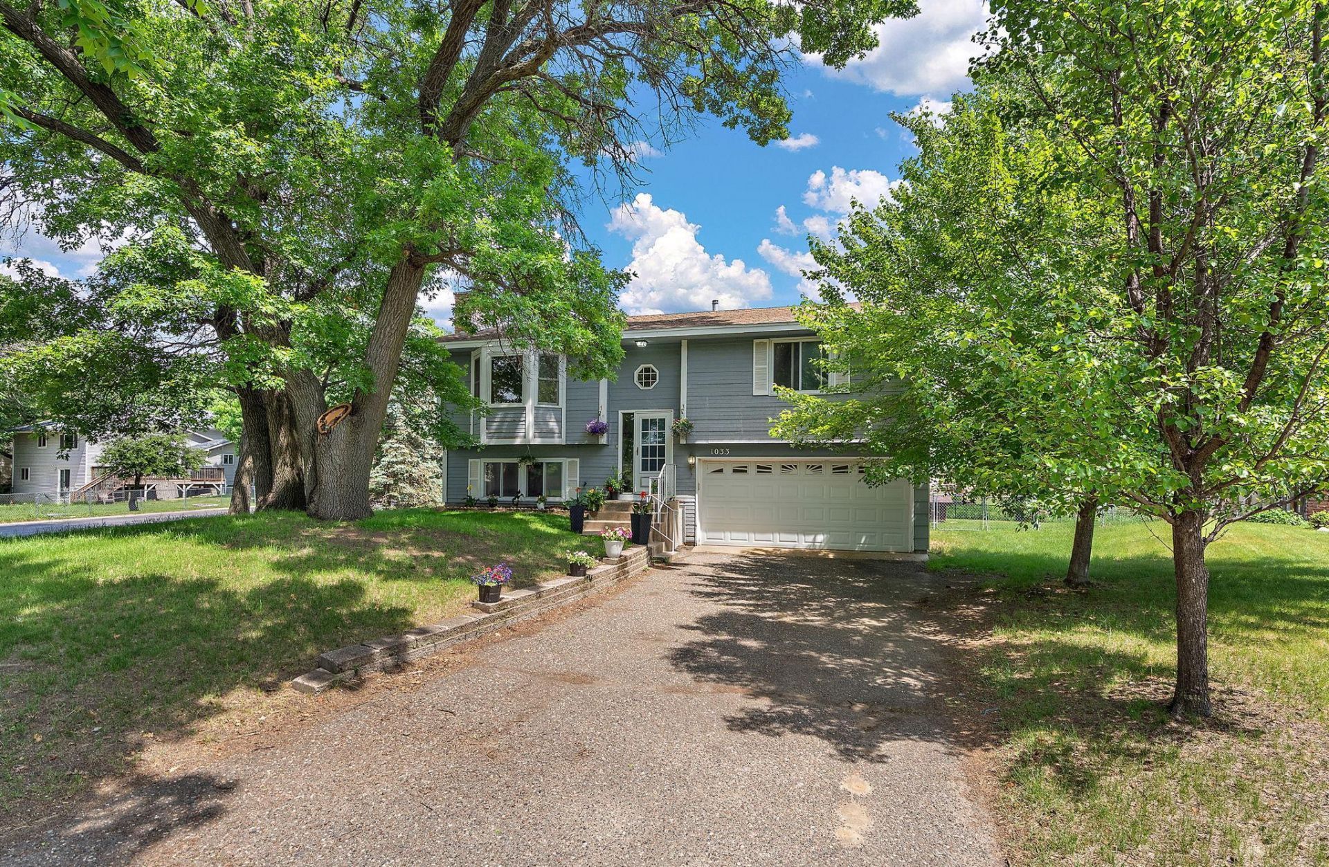1033 121st Lane NW, Coon Rapids, MN 55448