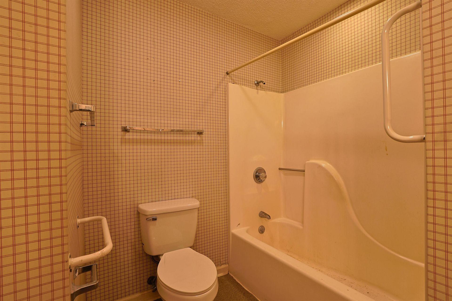 1212 Perrin Dr.  Photo 11