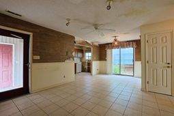 1212 Perrin Dr.  photo 4
