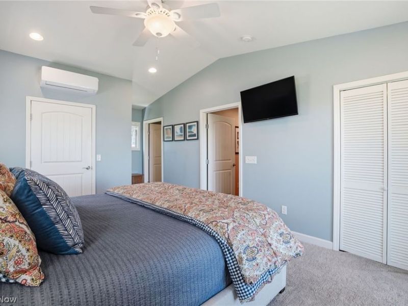 7525 Lakeshore Boulevard, Madison, OH 44057 Photo 21