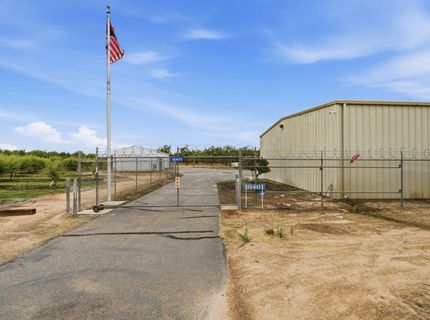 18401 S Carrolton, Ripon, CA 95366 Photo