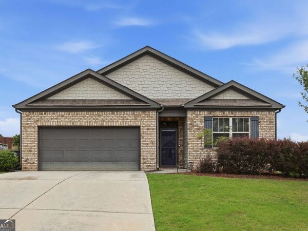 8482 Glenview Street, Douglasville, GA 30134