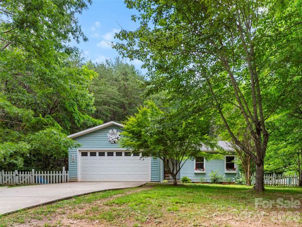 39 Rocking Porch Lane , Asheville, NC 28805
