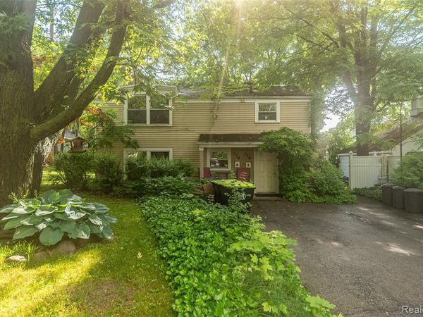 116 N Rogers Street, Northville, MI 48167