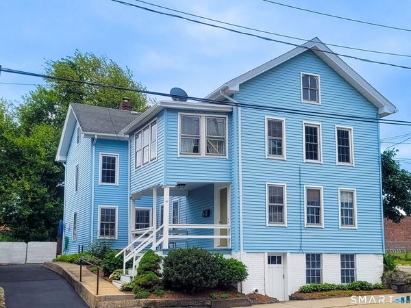 96 Blinman, New London, CT 06320
