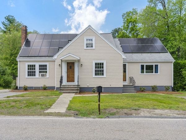 238 Lake St, Bellingham, MA 02019