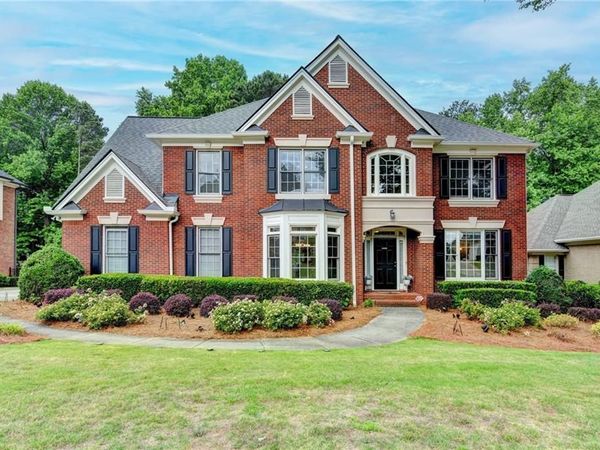 2259 Bright Water Drive , Snellville, GA 30078