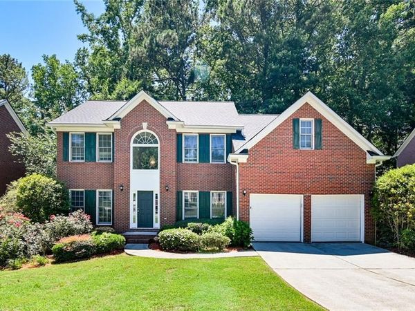 4647 Cedar Wood Drive SW, Lilburn, GA 30047