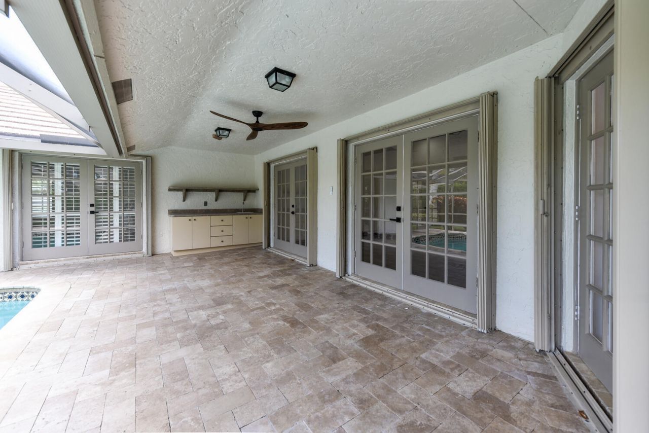 3185 St James Drive, Boca Raton, FL 33434 Photo