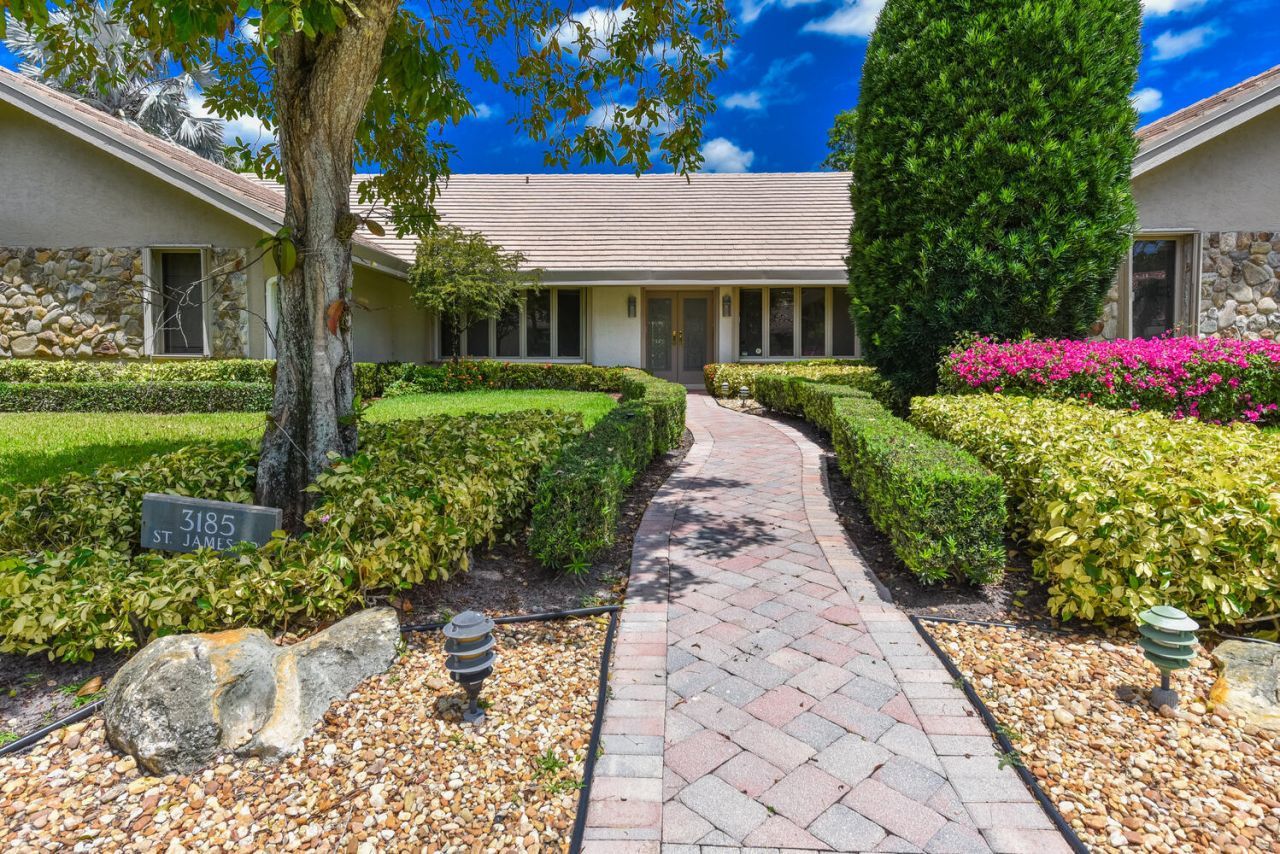 3185 St James Drive, Boca Raton, FL 33434 Photo