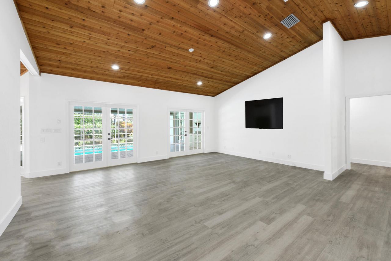 3185 St James Drive, Boca Raton, FL 33434 Photo