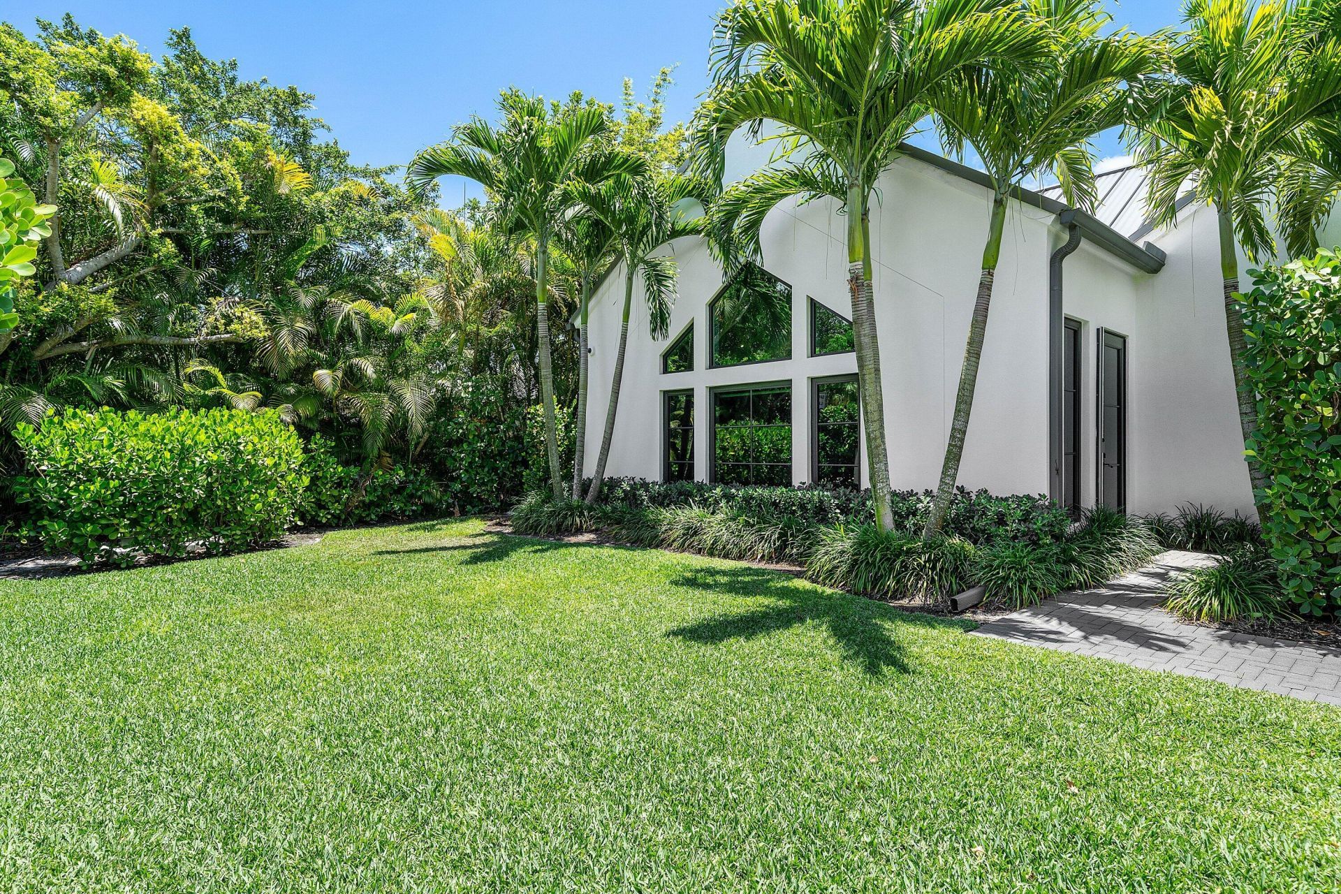 1275 N Swinton Avenue, Delray Beach, FL 33444 Photo