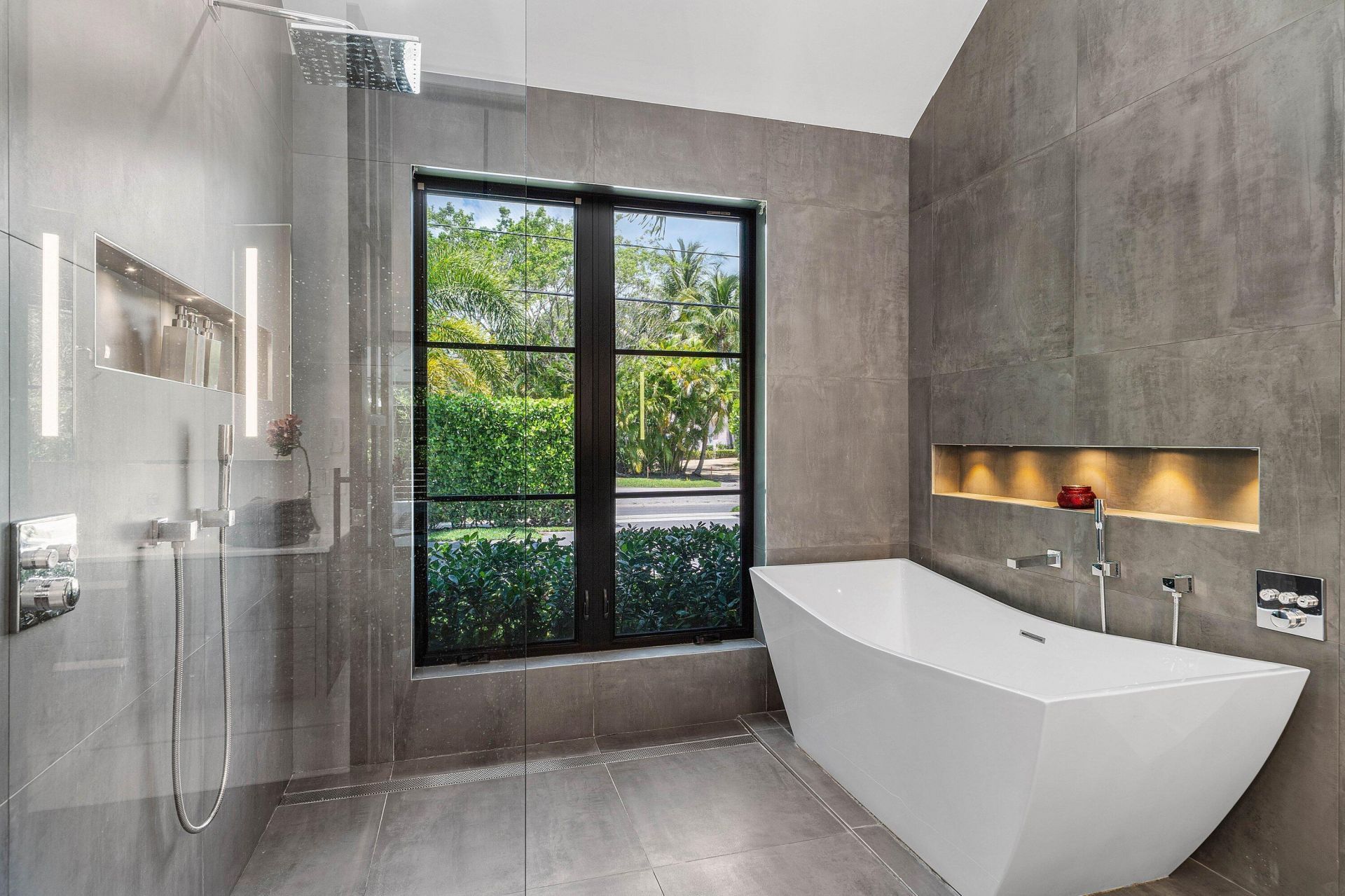 1275 N Swinton Avenue, Delray Beach, FL 33444 Photo