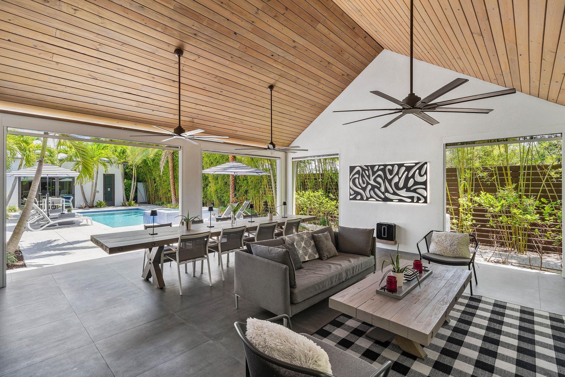 1275 N Swinton Avenue, Delray Beach, FL 33444 Photo