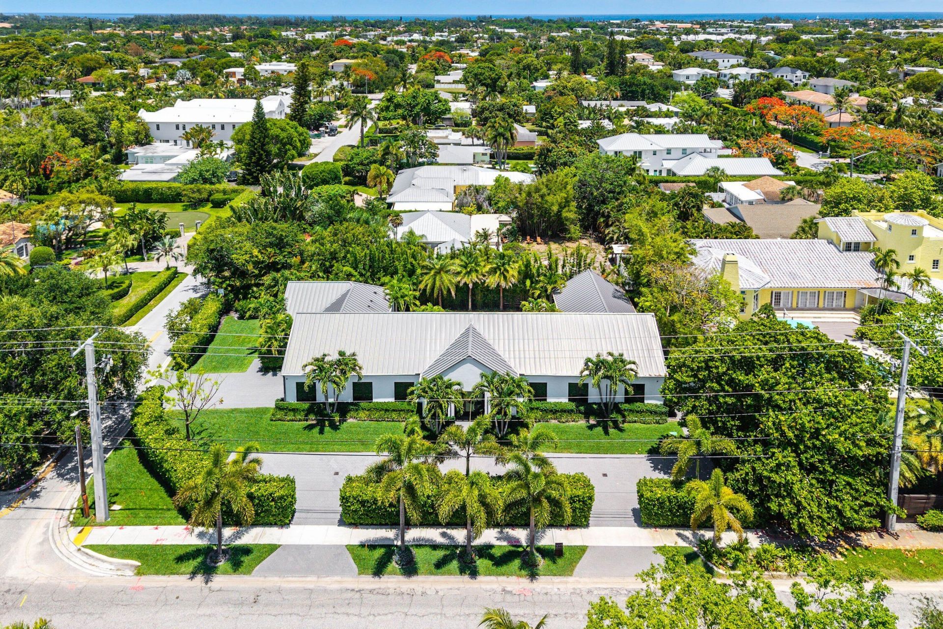 1275 N Swinton Avenue, Delray Beach, FL 33444 Photo