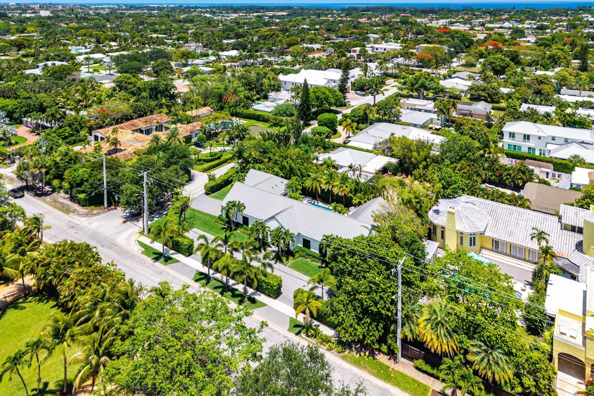 1275 N Swinton Avenue, Delray Beach, FL 33444 Photo