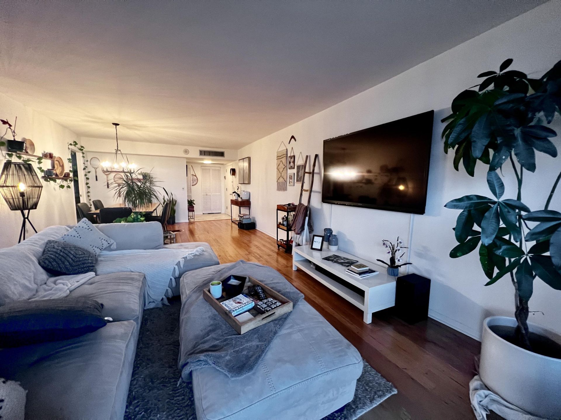 2425 Presidential Way, Unit 806, West Palm Beach, FL 33401 Photo
