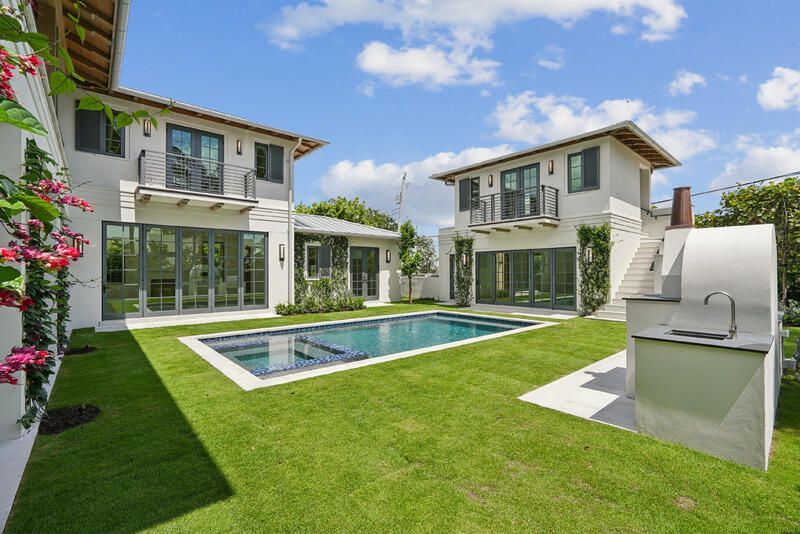 125 Worth Court N, West Palm Beach, FL 33405 Photo