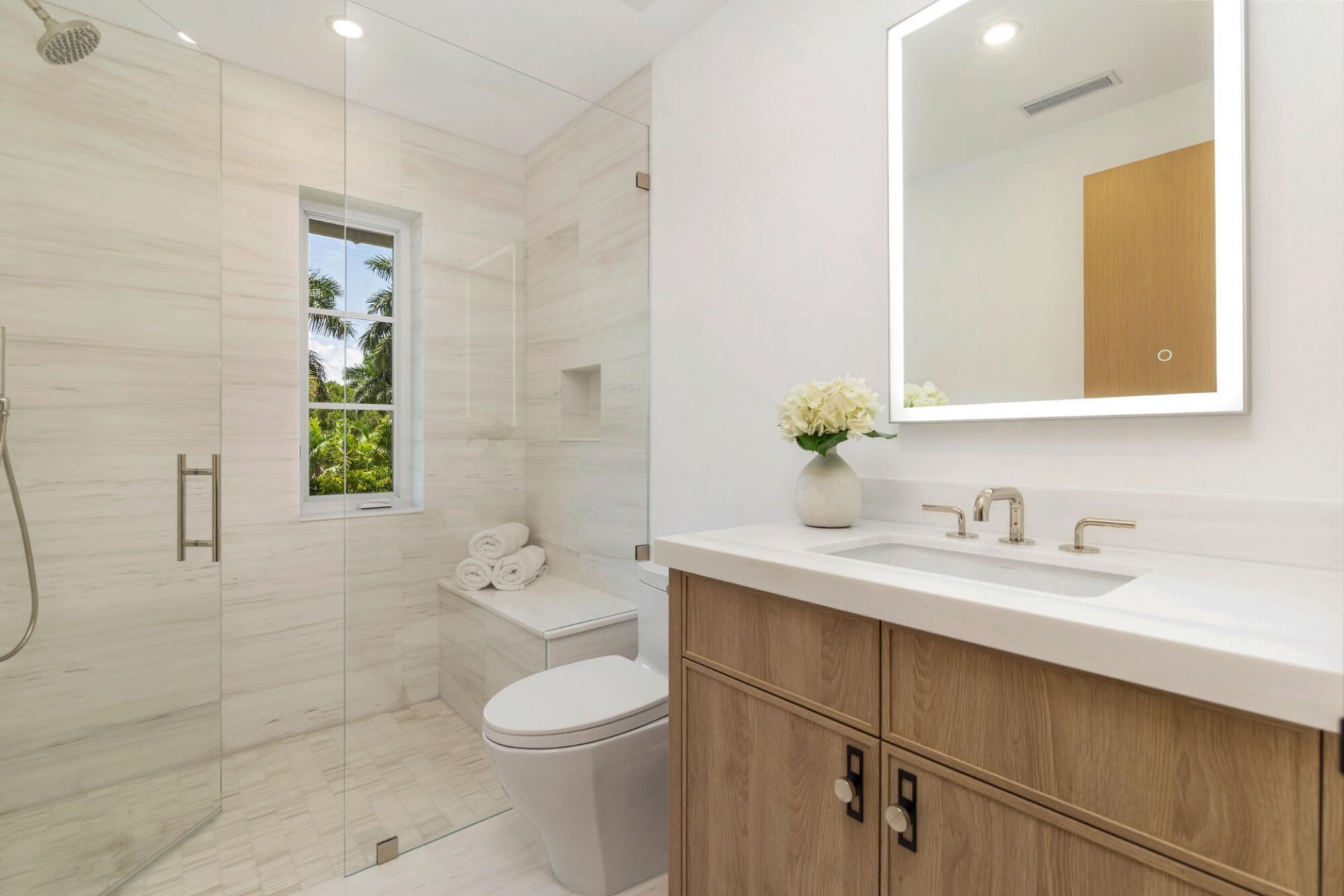 125 Worth Court N, West Palm Beach, FL 33405 Photo
