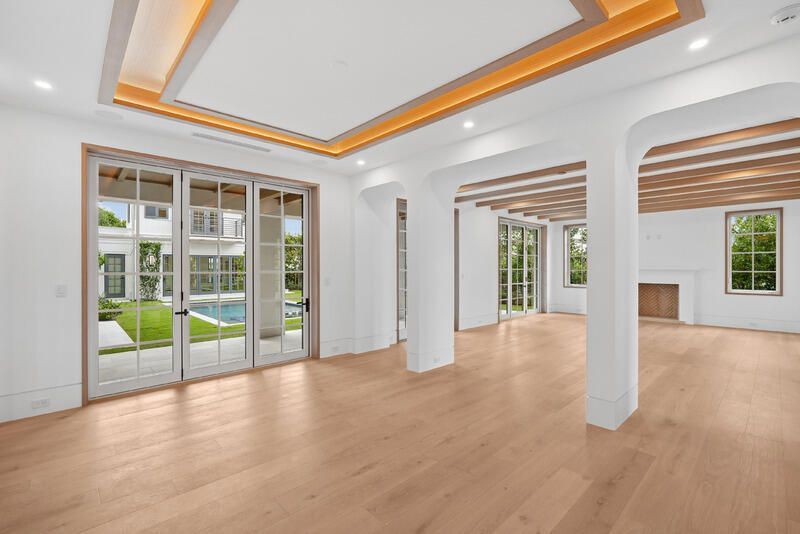 125 Worth Court N, West Palm Beach, FL 33405 Photo