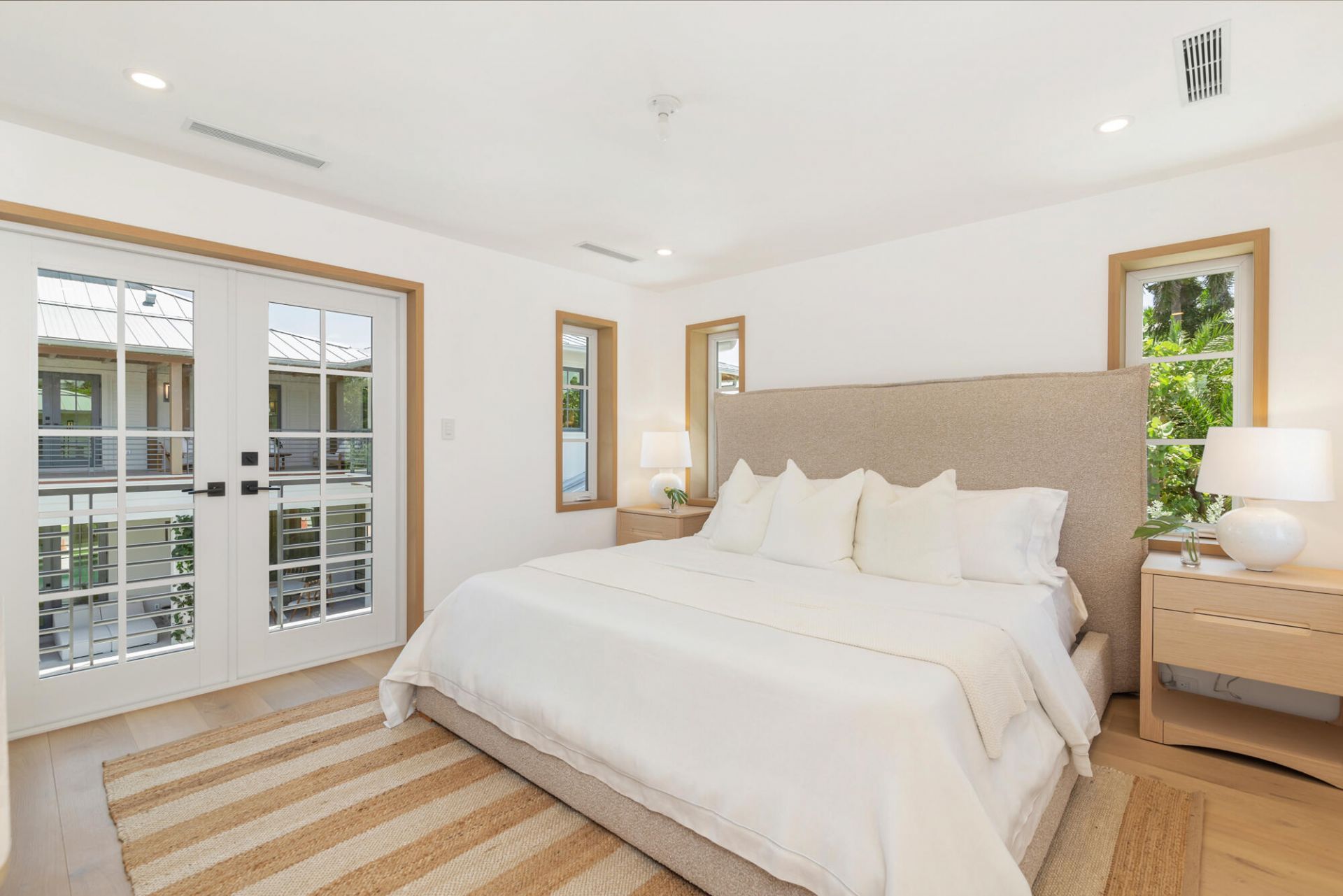 125 Worth Court N, West Palm Beach, FL 33405 Photo