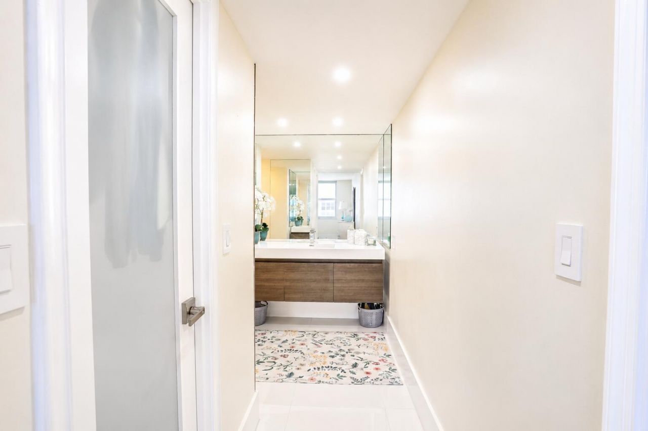 1149 Hillsboro Mile, Unit 1004, Hillsboro Beach, FL 33062 Photo