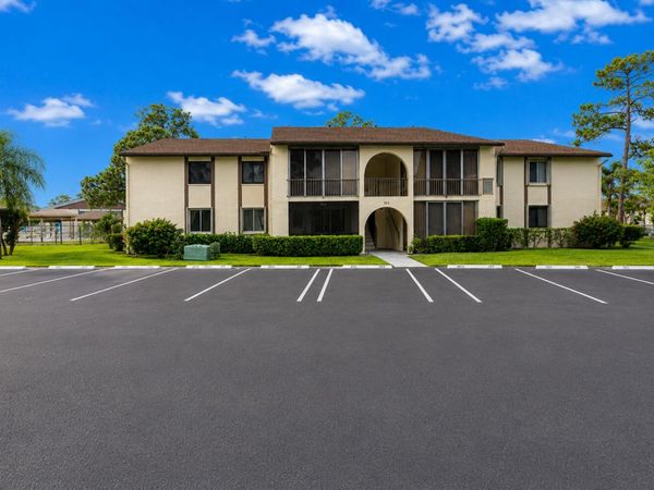 303 Knotty Pine Circle, Unit A-1, Greenacres, FL 33463
