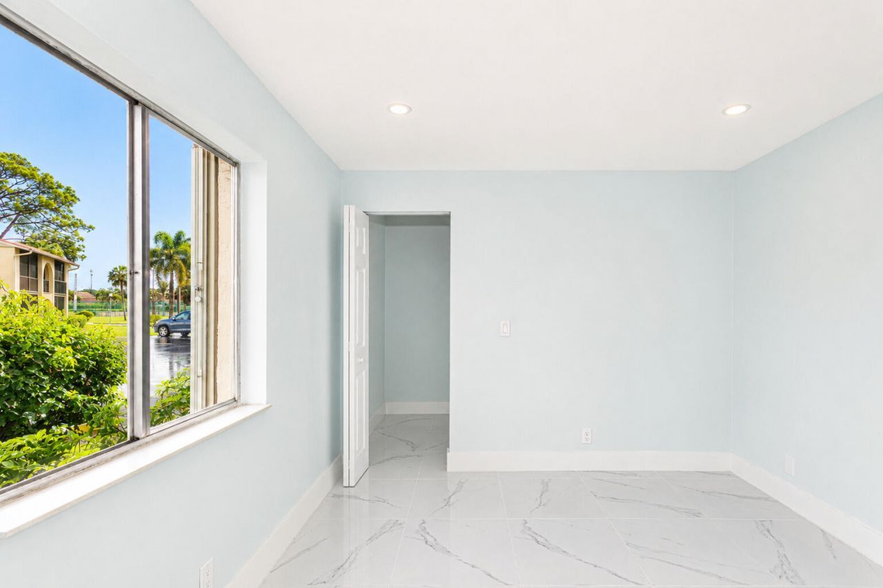 303 Knotty Pine Circle, Unit A-1, Greenacres, FL 33463 Photo