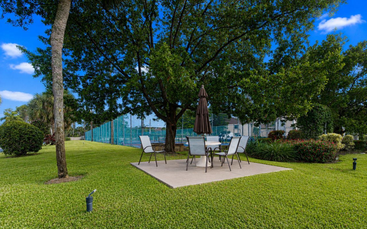 303 Knotty Pine Circle, Unit A-1, Greenacres, FL 33463 Photo