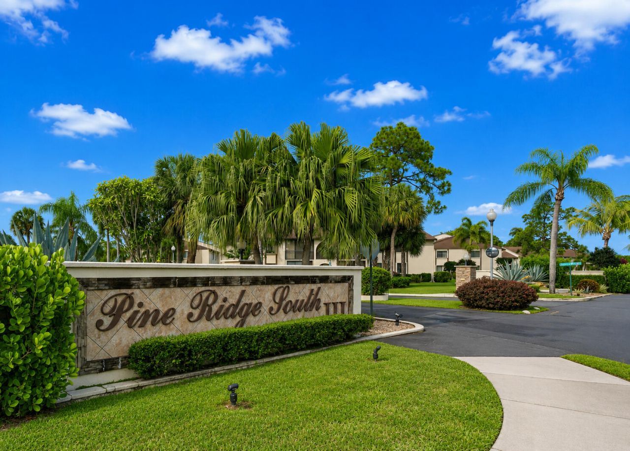 303 Knotty Pine Circle, Unit A-1, Greenacres, FL 33463 Photo