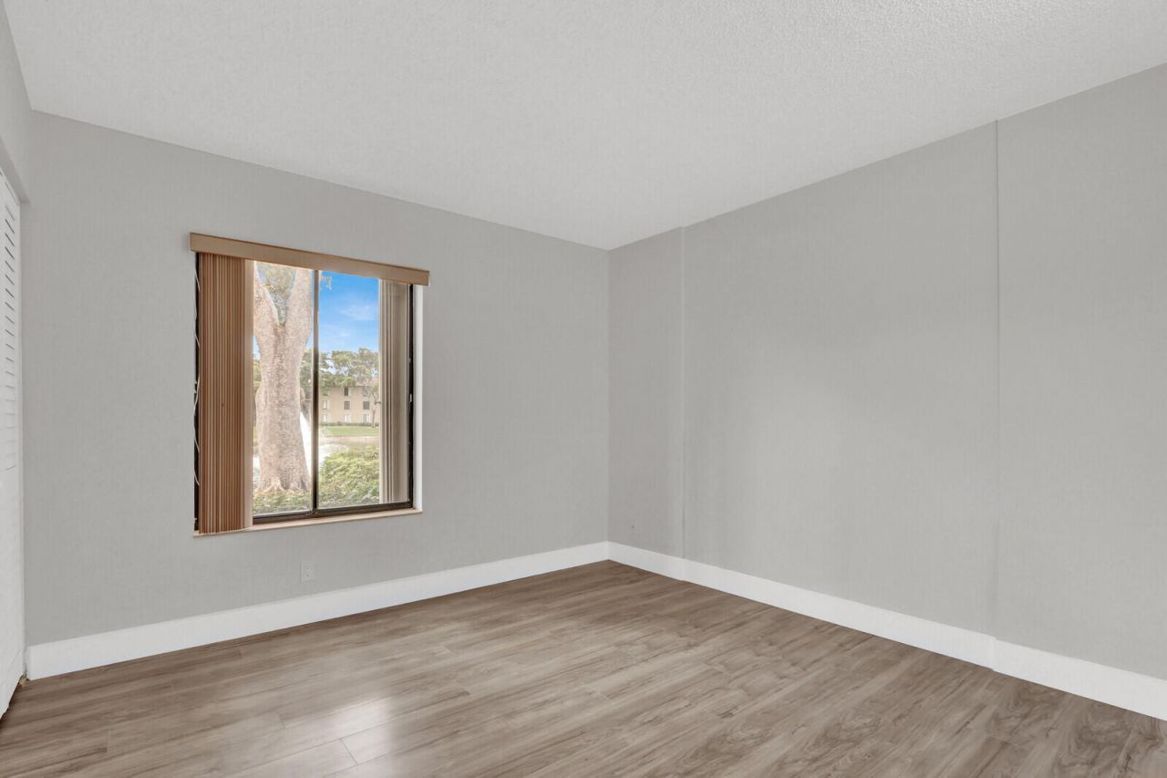 715 Sunny Pine Way, Unit B1, Greenacres, FL 33415 Photo