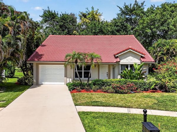 19536 Sea Pines Way, Boca Raton, FL 33498