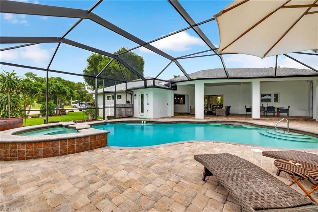 8390 Riviera Ave, Fort Myers, FL 33919 Photo