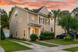 1736 Towne Street photo 4