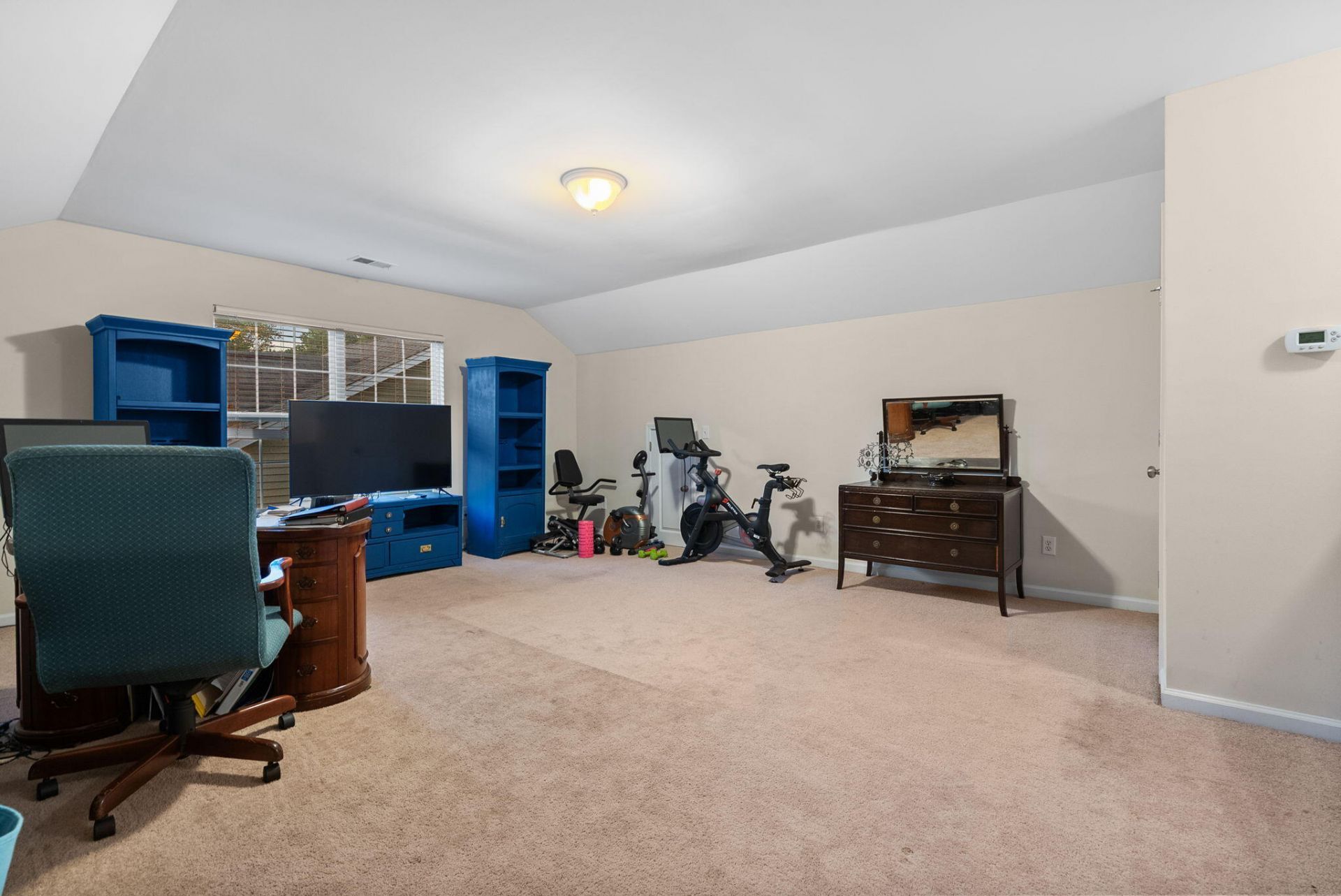 1736 Towne Street Photo 23