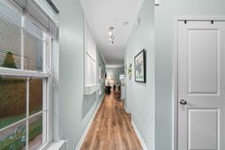 1736 Towne Street photo 4