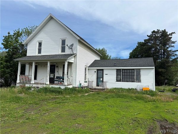 13460 Lake Street , Chaffee, NY 14030