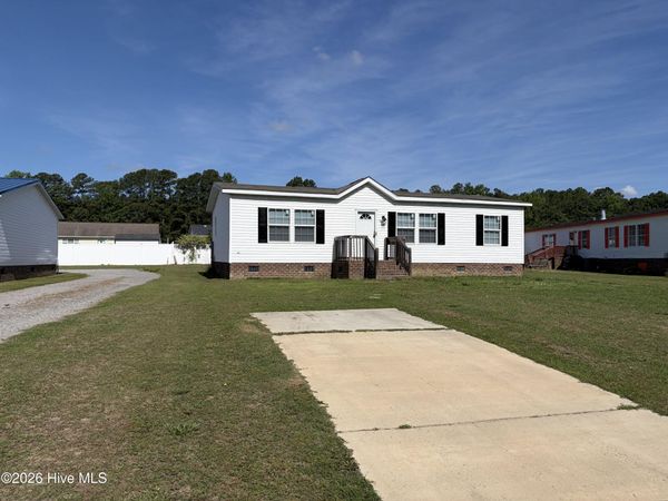 88 Wolf Trap Court, Roanoke Rapids, NC 27870