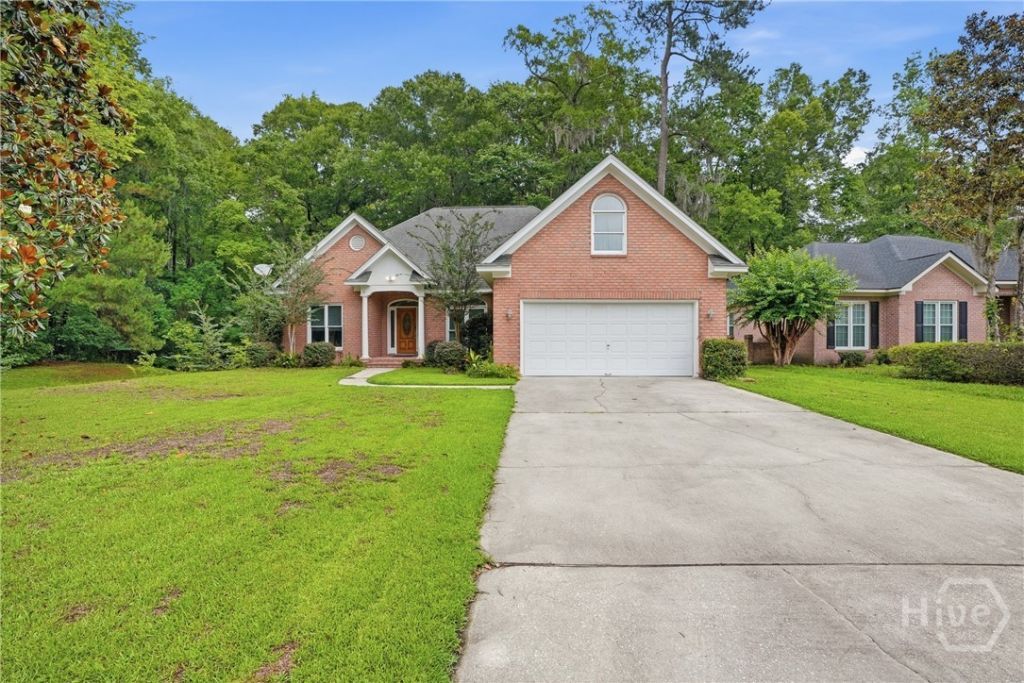 4 Oak Park Place , Savannah, GA 31405 Main Photo