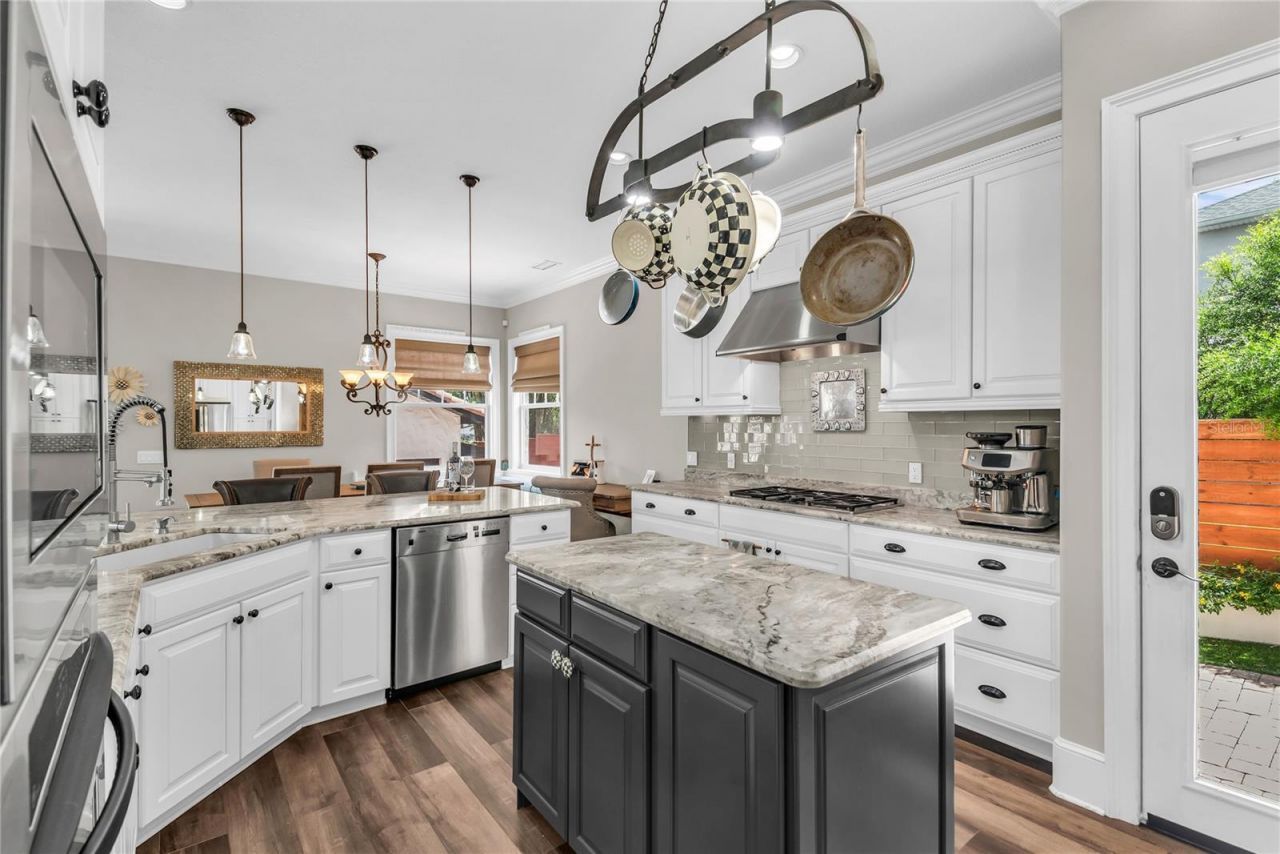 1413 Osceola Court, Orlando, FL 32806 Photo
