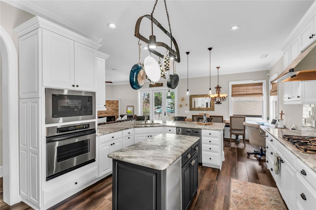 1413 Osceola Court, Orlando, FL 32806 Photo