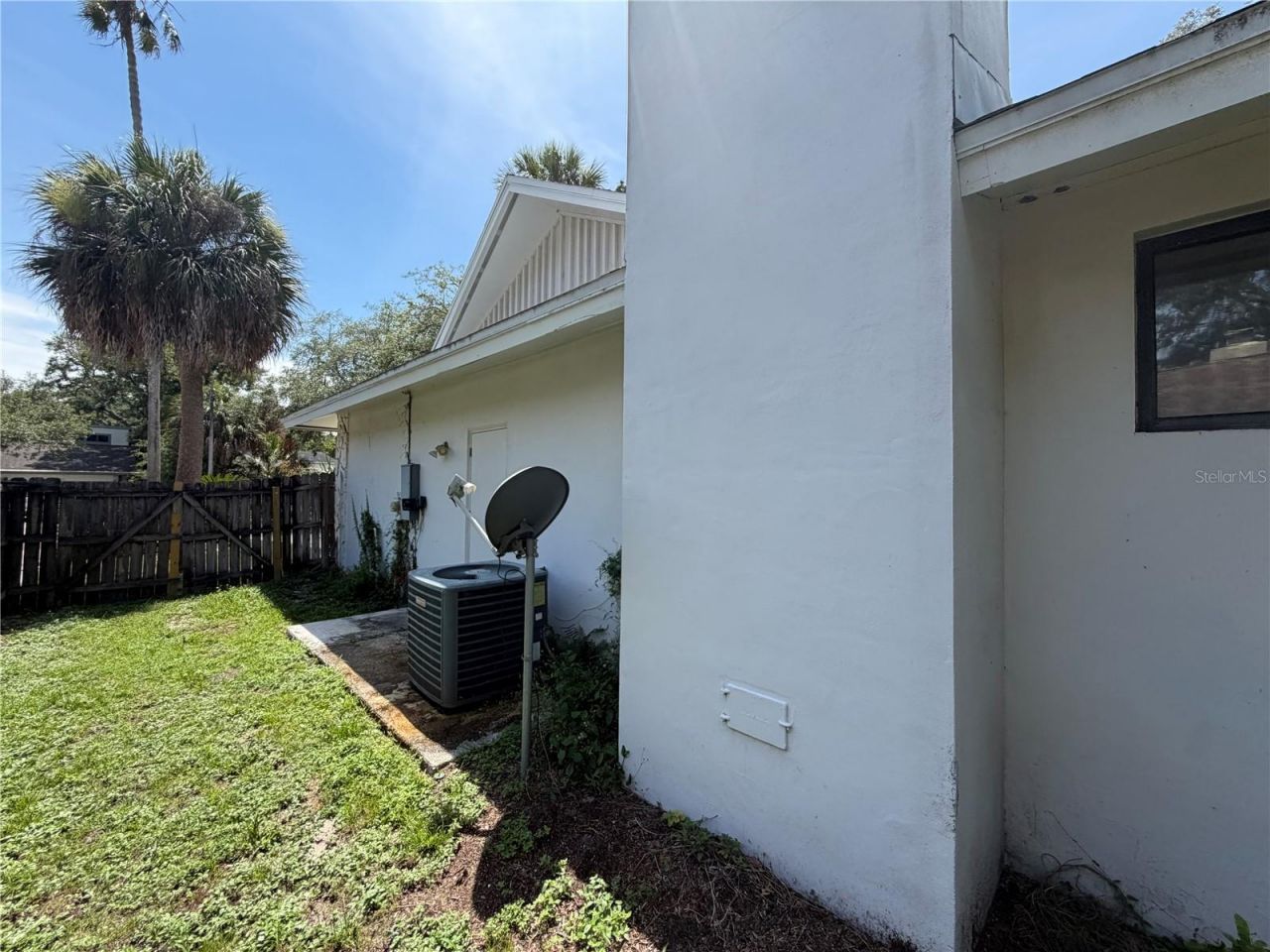 204 W Ridgewood Court, Longwood, FL 32779 Photo