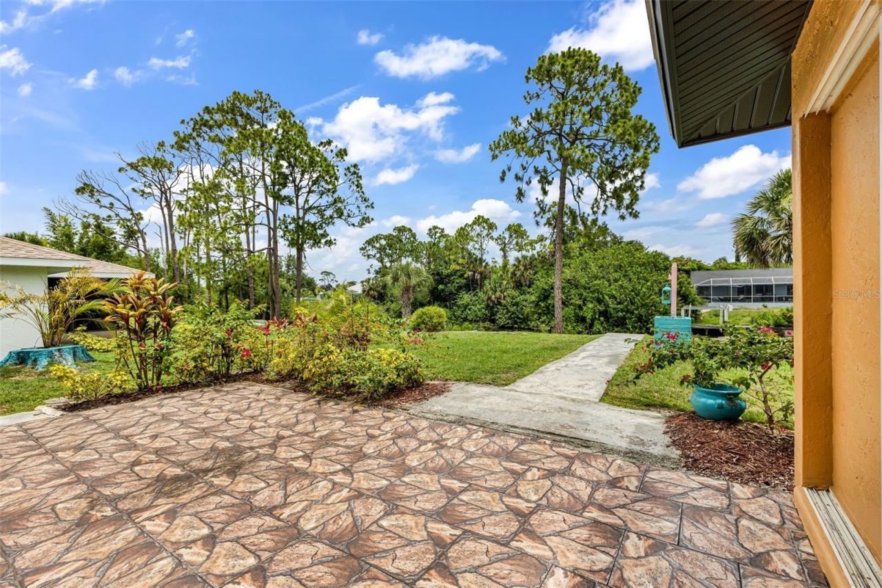 2626 Auburn Boulevard, Port Charlotte, FL 33948 Photo